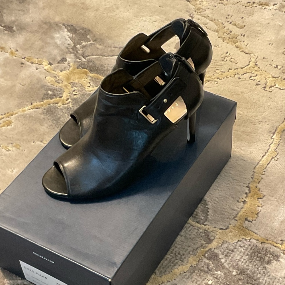 COLEHAAN DISTRICT SHOOTIE II - Picture 2 of 6